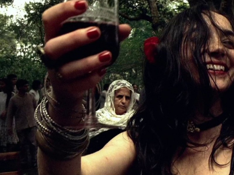 Lavoura arcaica, os estilhaços do patriarcado e a foice afiada do pai